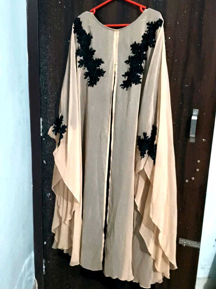 Elegant Embroidered patch Abaya