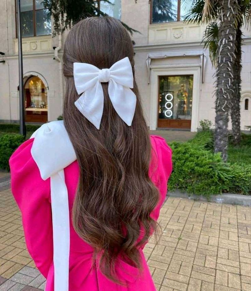 Snow White Bow Clip