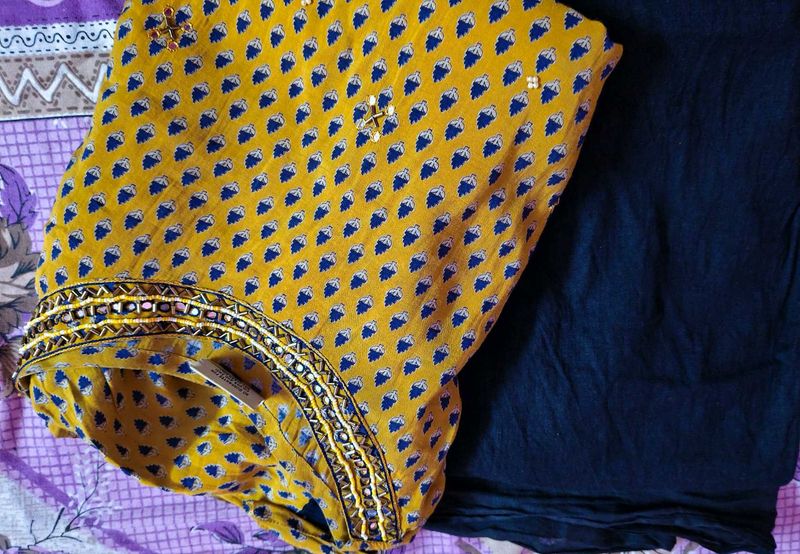 Embroidered Kurta Set