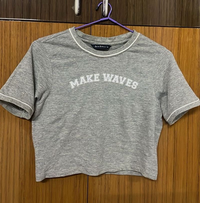 Gray 'Make Waves' Graphic Tee