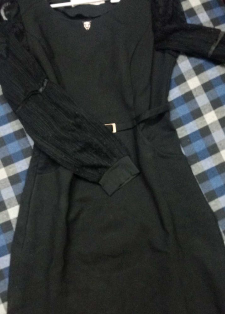 🥳🤩Elegant 😍 Black Dress