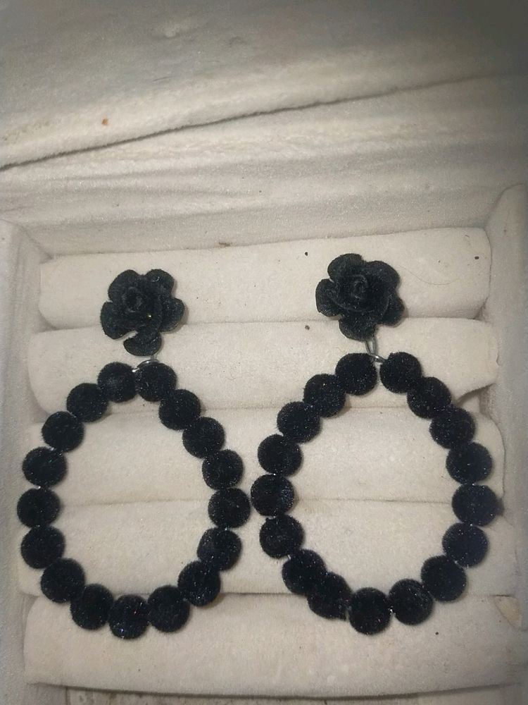 🤩Combo Of 2 New Earrings