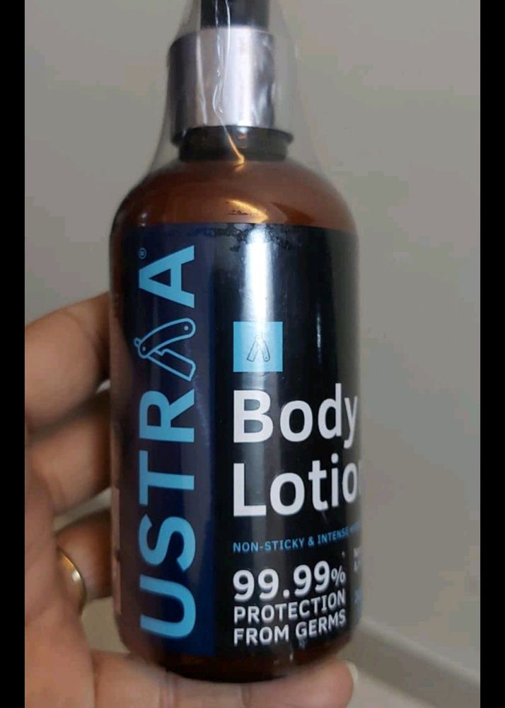 Ustra Body Lotion
