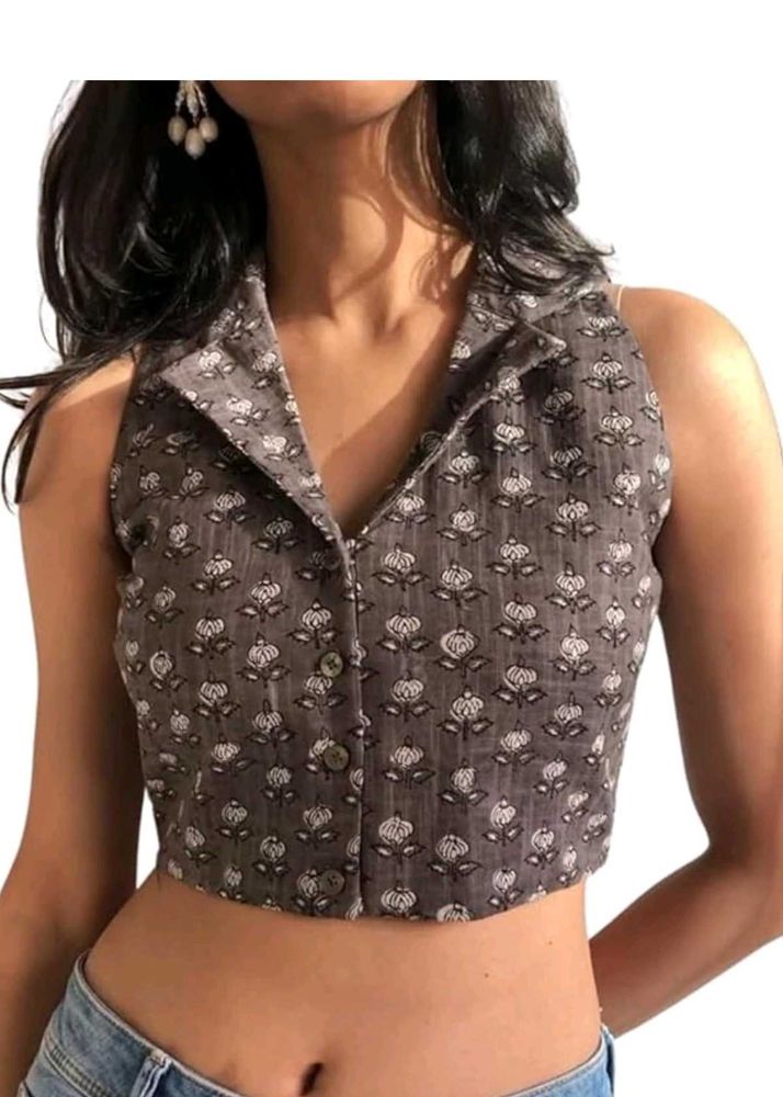 Floral Print Sleeveless halter neck Top