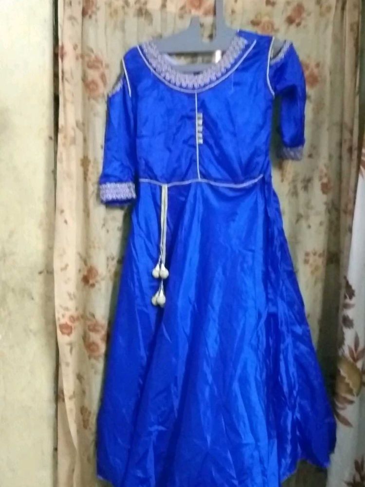 A Beautiful Frock 🤩❣️