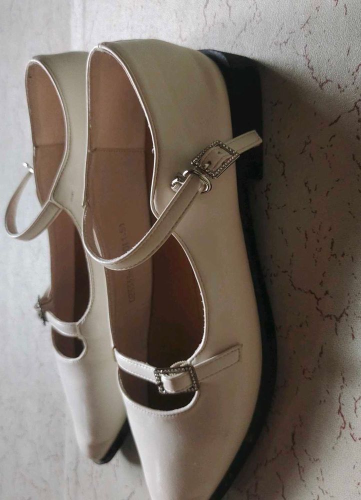 Japanese Cream Mary Jane Shoes