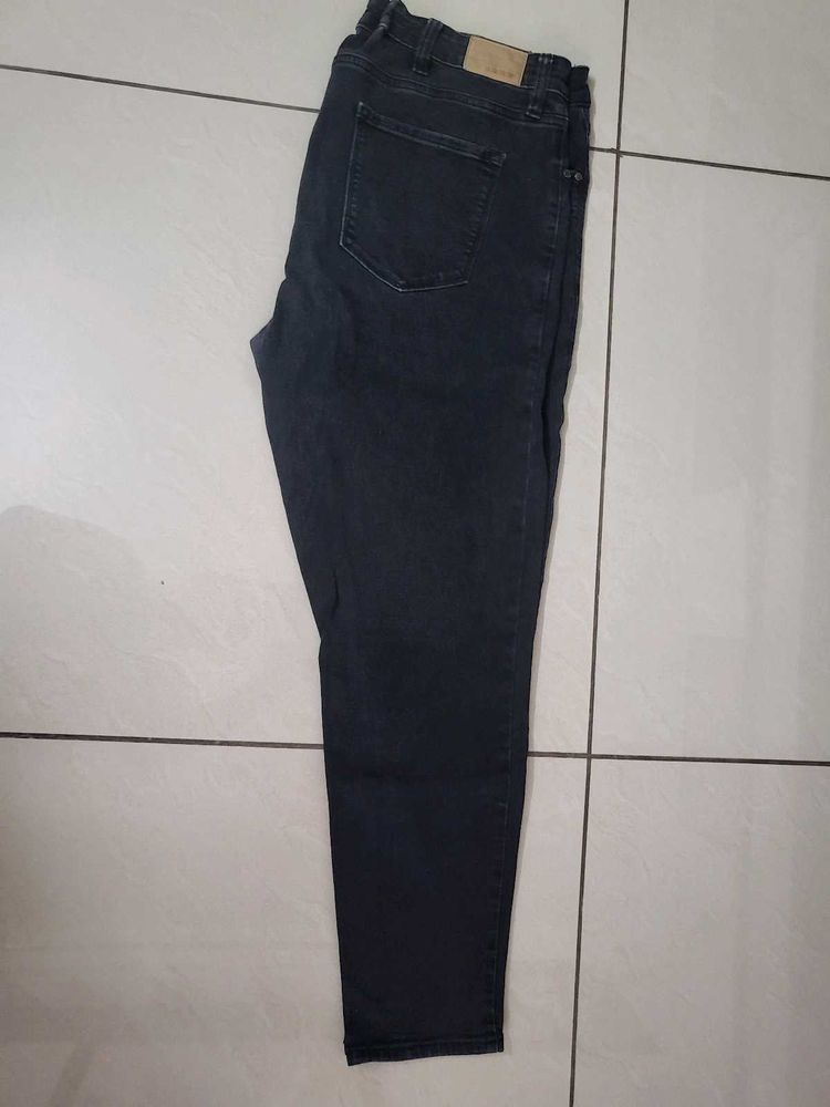 Dark Wash Black Jeans