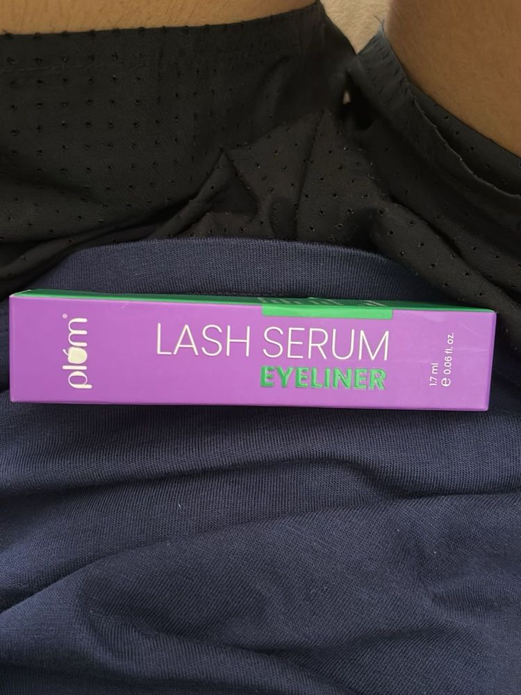 blue eyeliner with eyelash growth serum