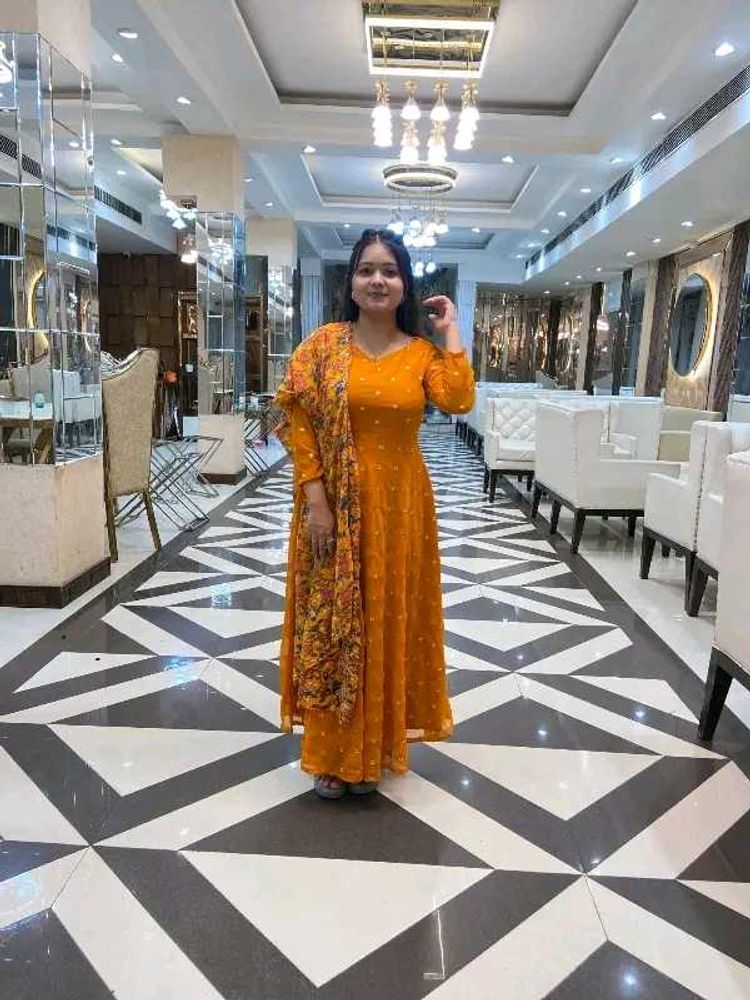 Elegant Yellow Kurta Set