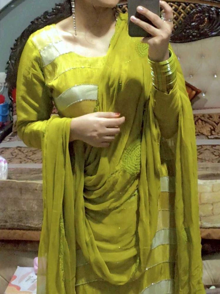 Green Embroidered Kurta Set