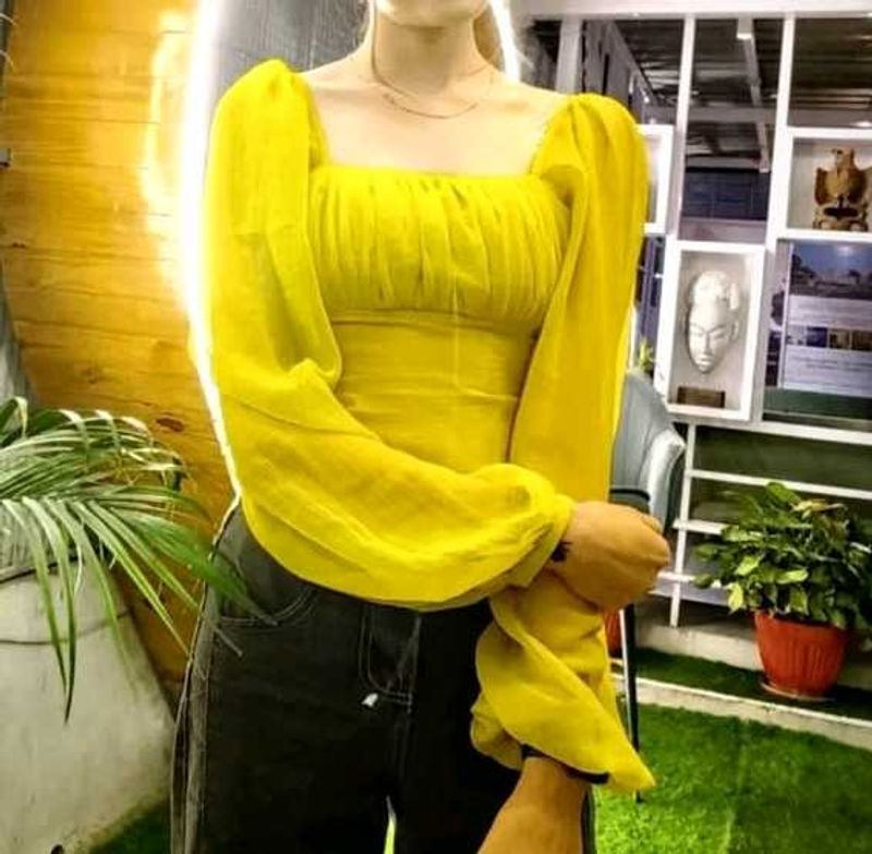 Pretty Korean Top✨️🤌😩