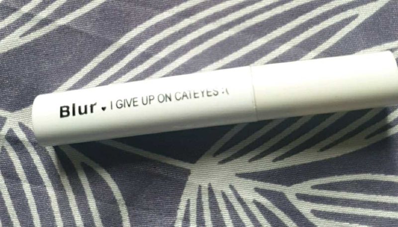 Blur purple eye liner