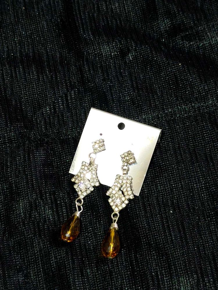 Sparkly Amber Drop Earrings