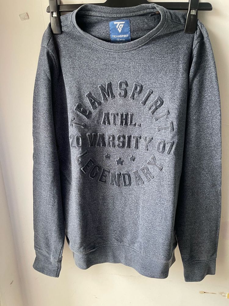 Team Spirit Sweat Shirt