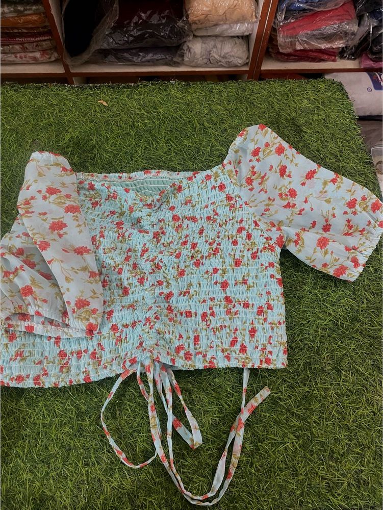 Floral Print Crop Top