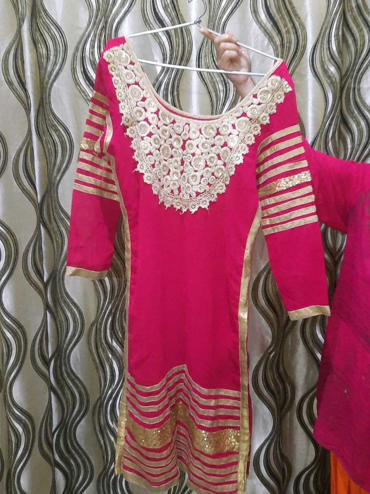 Designer Piece Pink &amp; Gold Embroidered Kurta Set