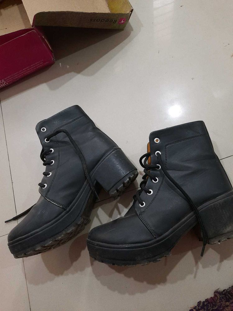 Black Platform Heel Boots