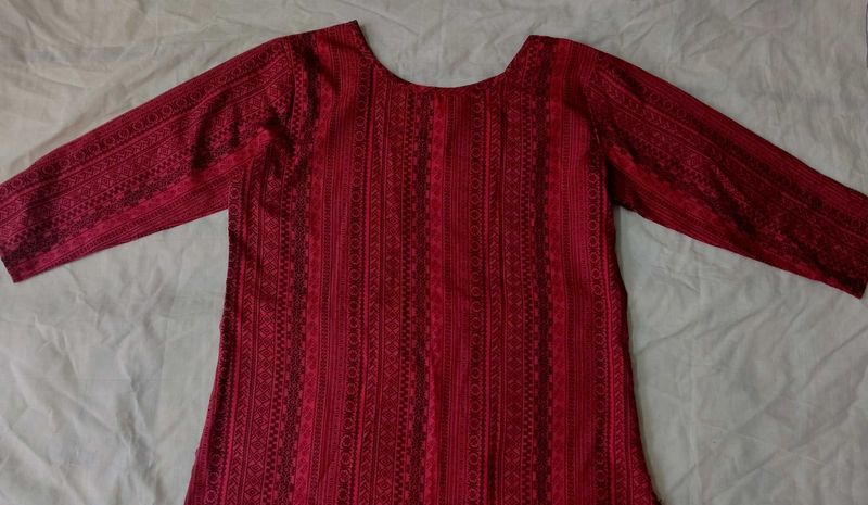 Red Embroidered Kurta