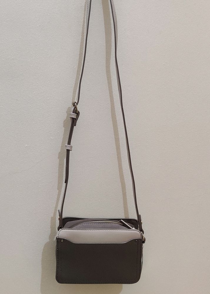 Accessorize London Sling Bag.