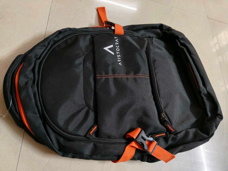 Aristocrat Laptop Bag New With Tag Rain Cover