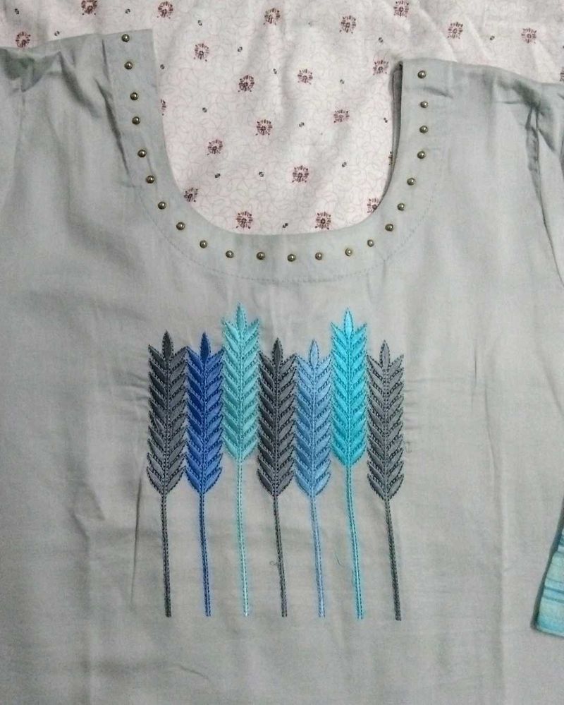 New 3  Piece Elegant Kurta Set