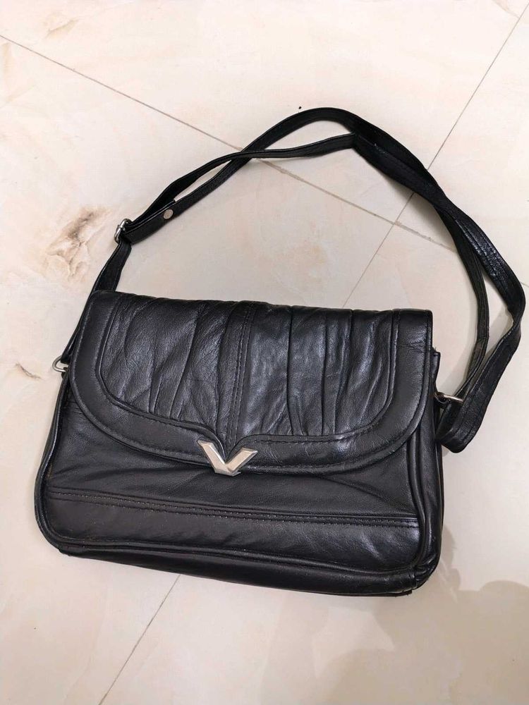 Vintage Black Leather Shoulder Bag