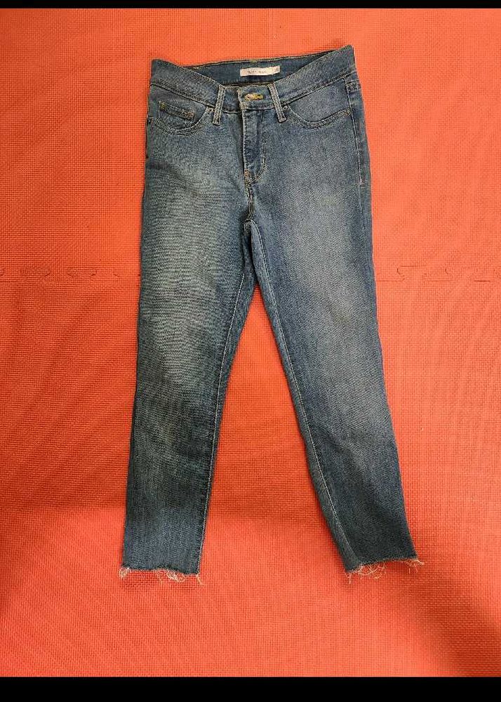 Levis Shaping Slim Jeans