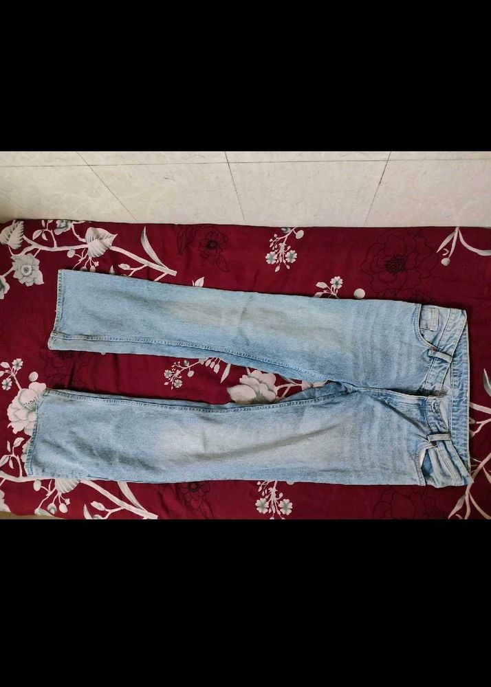 Light Wash Denim Jeans