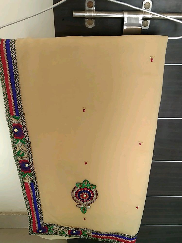 Border Saree With Blouse