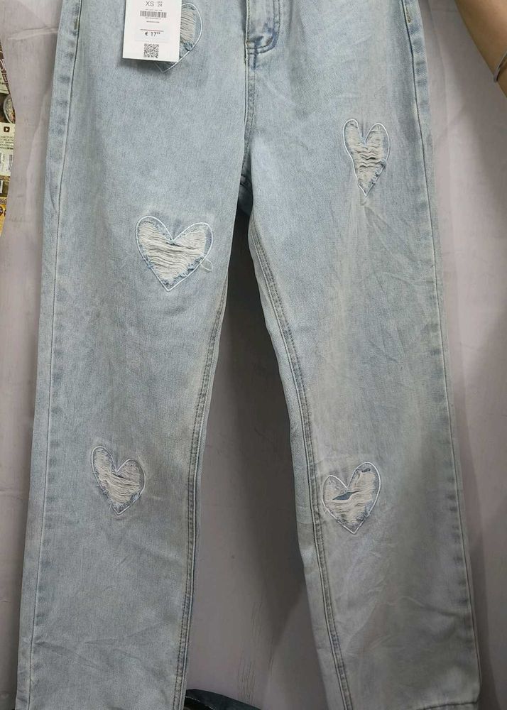 Straight fit Jeans For Women