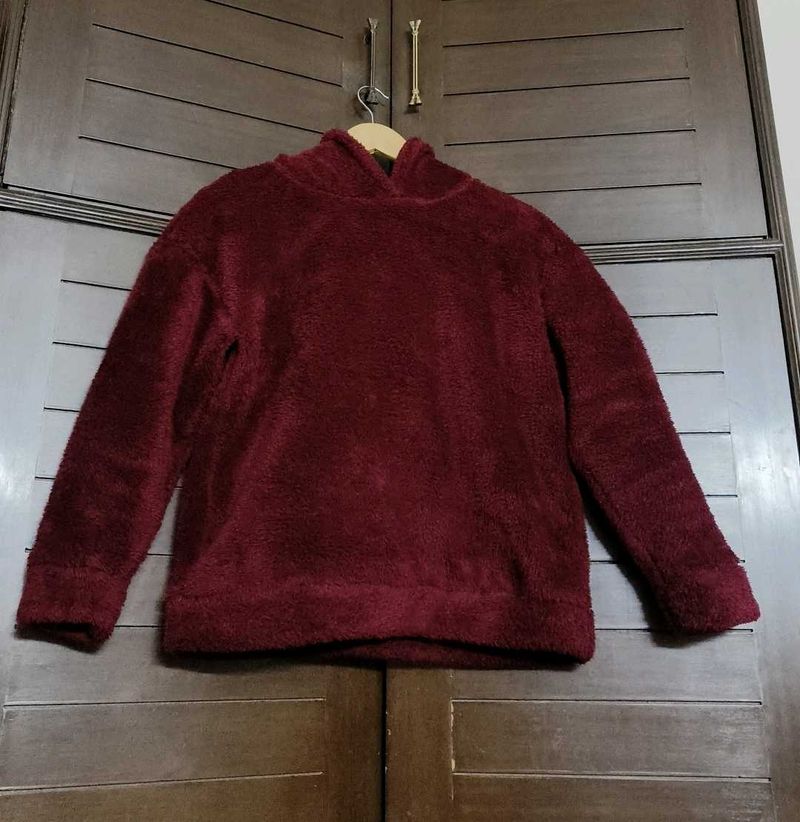 Insense Women Maroon Hood Fur Sweatshirt