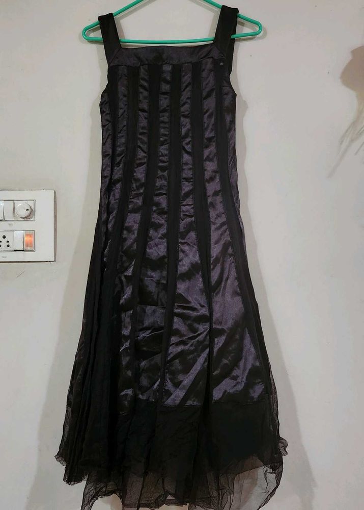 BCBGMAXAZRIA Vintage 90&#39;s  Midi Dress
