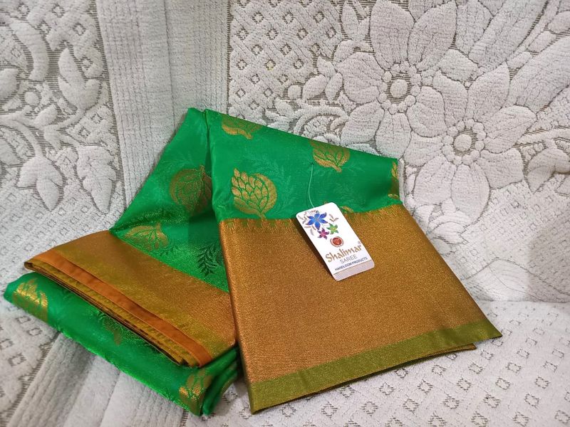Beautiful Copper Bottom Saree