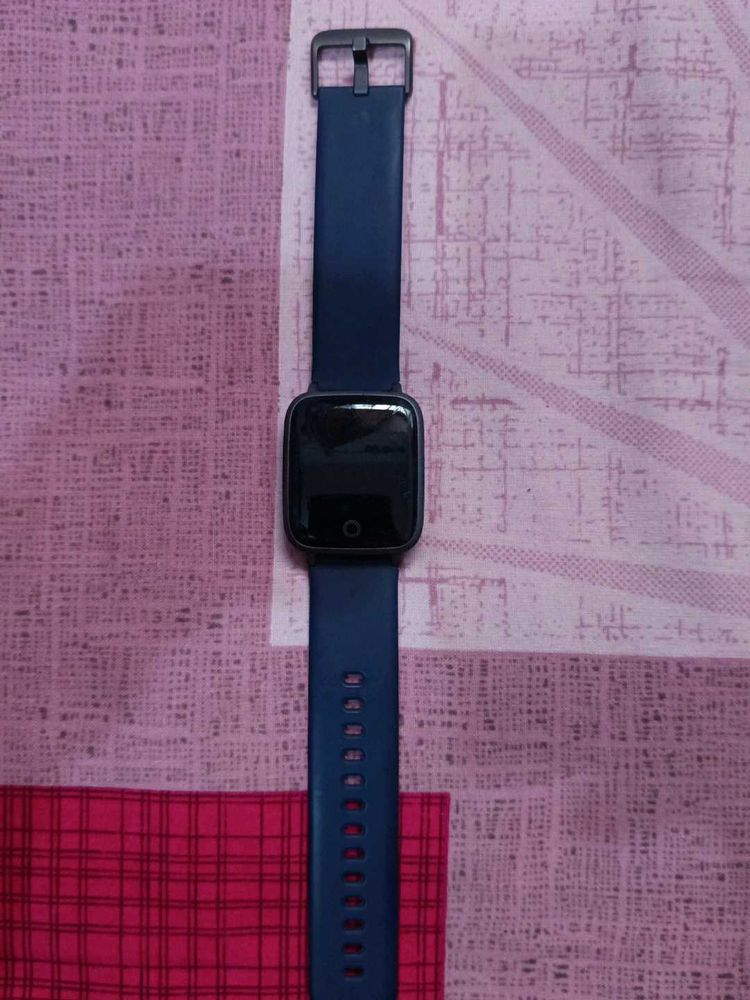 Syska SW100 Smart Watch