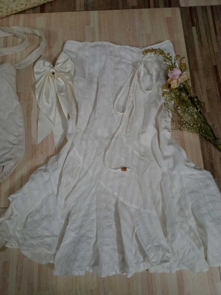 White beachy skirt/dress with ruffles
