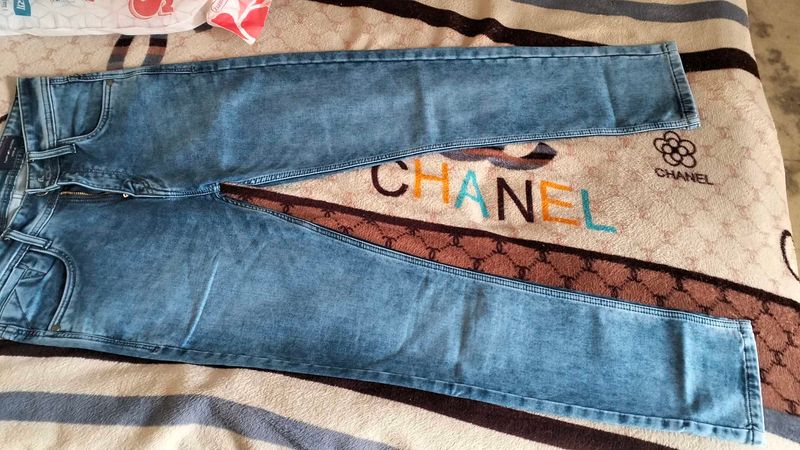 Stylish Blue Denim Jeans