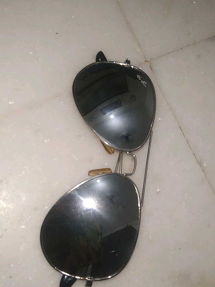 Ray-Ban Aviator Sunglasses