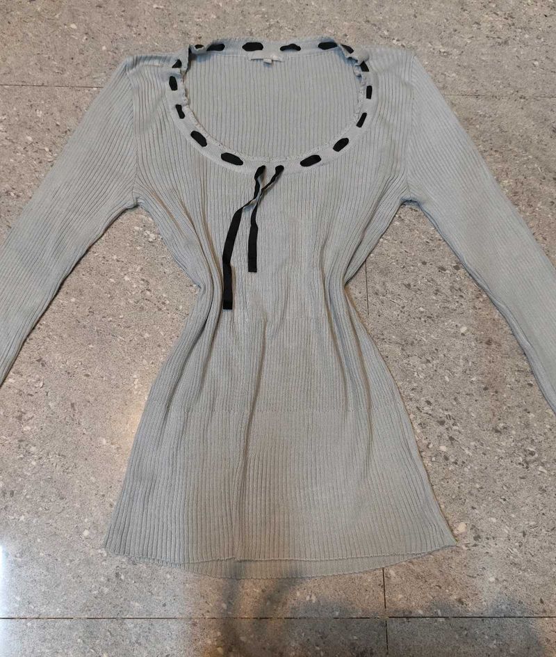 Ribbed Knit Ribbon Detail Top