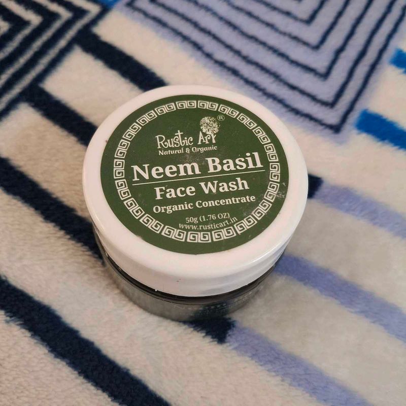 Rustic Art&#39;s Neem Basil Facewash