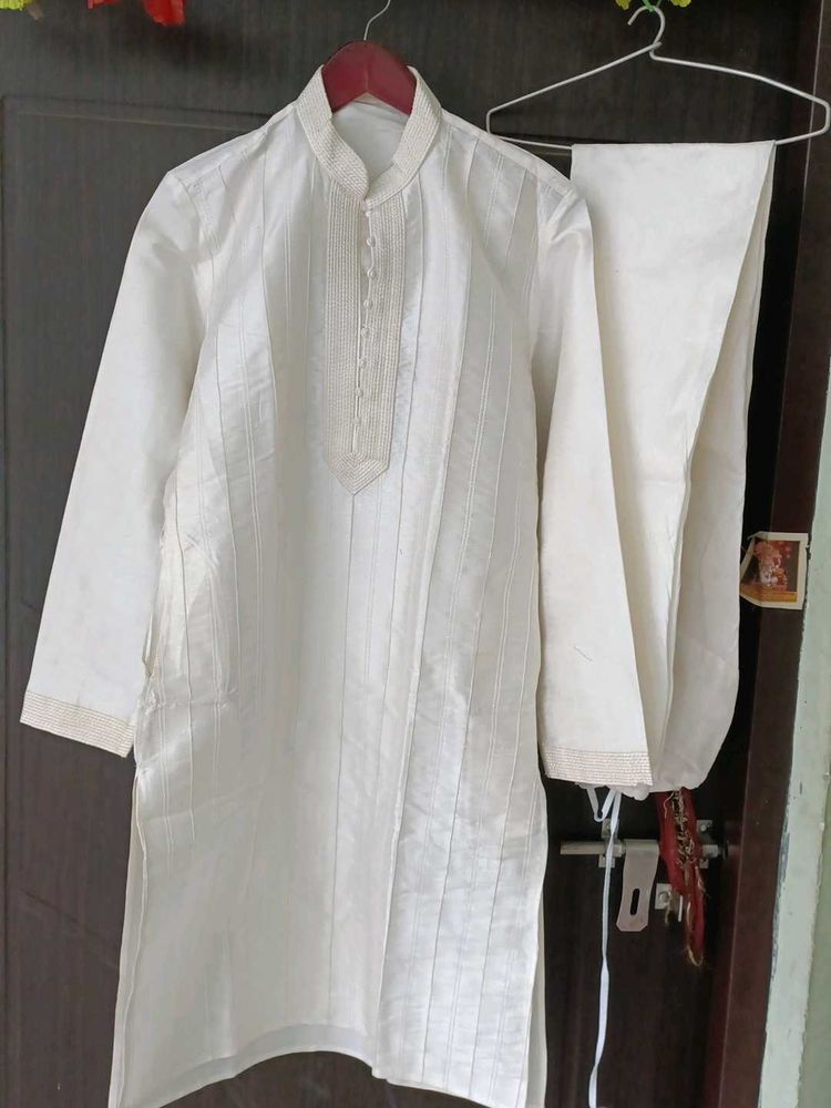 Elegant White Kurta Set