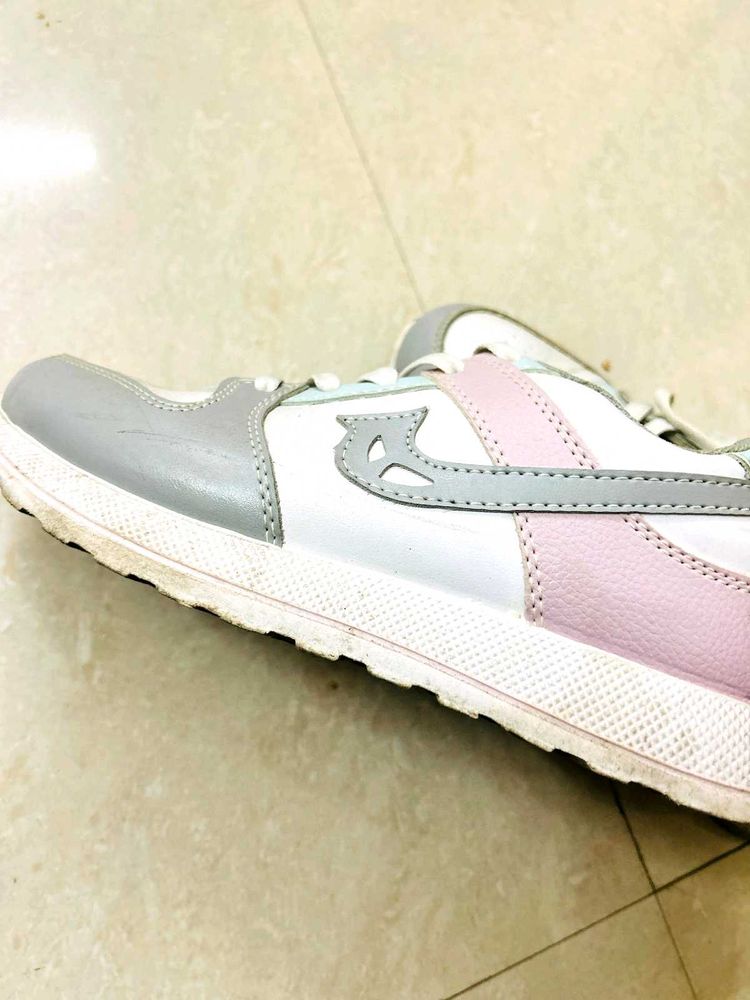 Women Sneakers