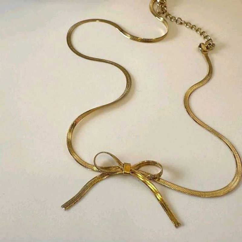 Gold Bow Snake Chain Necklace
