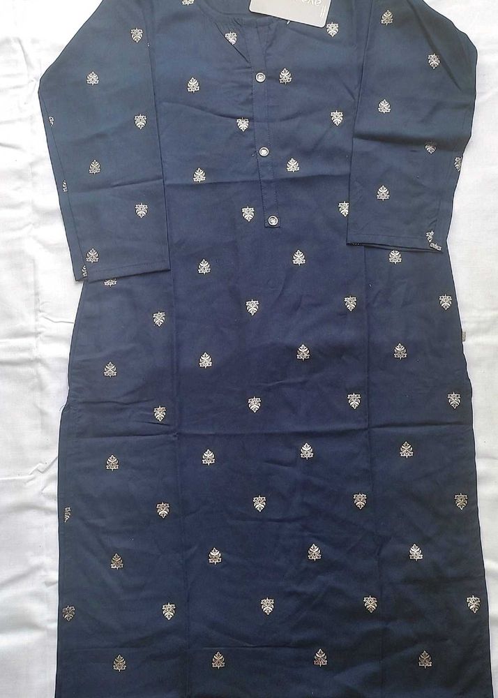 Avaasa Kurti With Pocket
