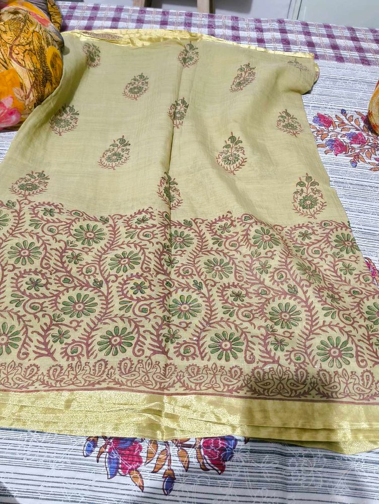 Floral Print Saree