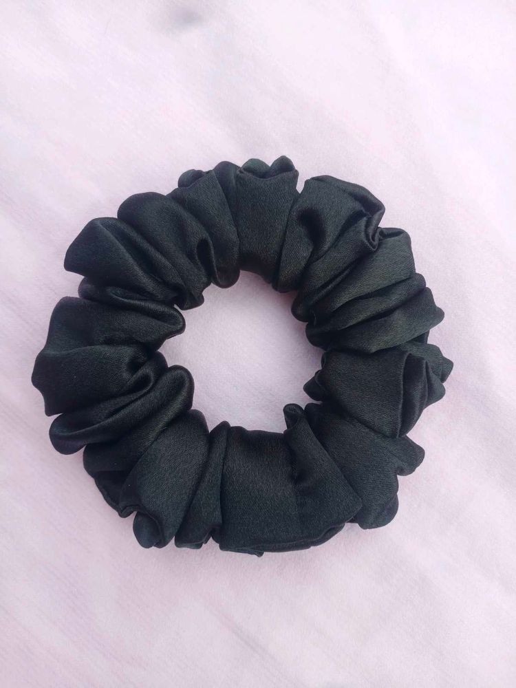 Satin scrunchie