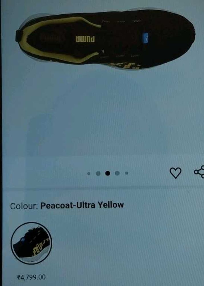 Puma Sneakers