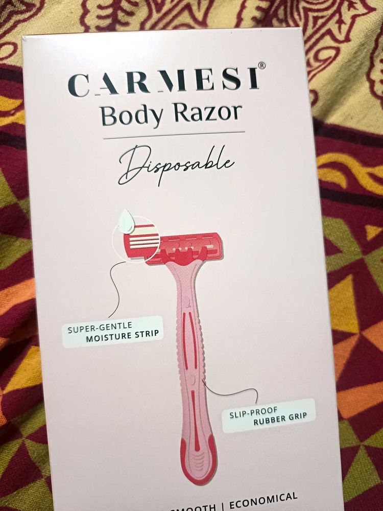 Carmesi Soft Body Razors ( Set Of 3)