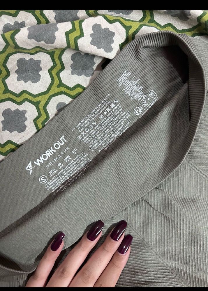 green tights for gym