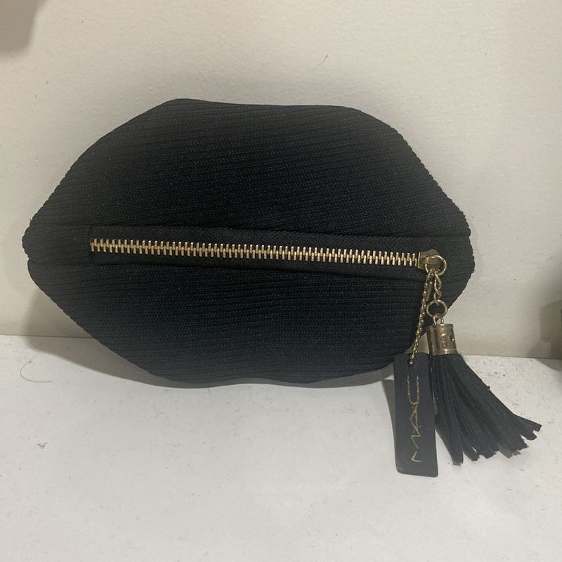 MAC Pouch