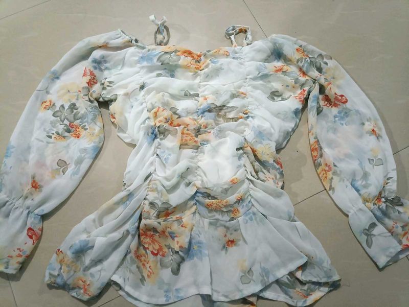 Floral Print off shoulder top